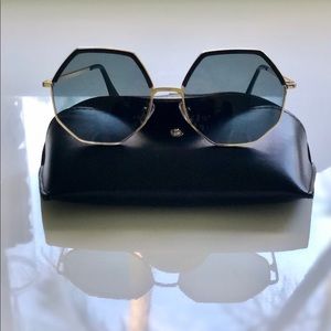 BRAND NEW - NEVER WORN Octagon Lens Sunglasses